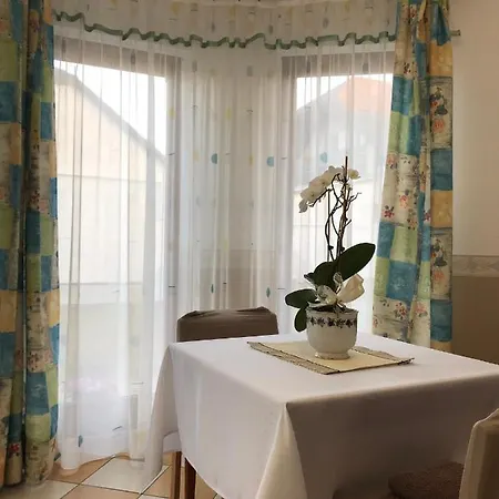 Baranyai Vendeghaz Apartment *